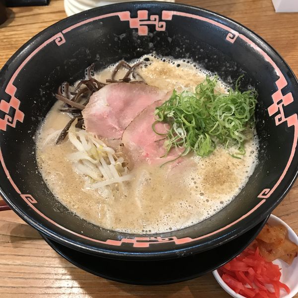 「クサいラーメン（￥850）」@W2の写真