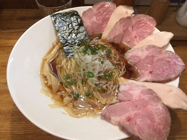 「鶏清湯醤油ら〜めん+焼豚&鶏ハム」@麺庵 小島流の写真