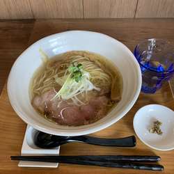 塩と貝のラーメン