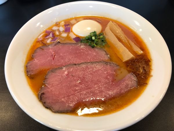 「特製濃厚辛牛そば　1020円」@麺牛 ひろせの写真