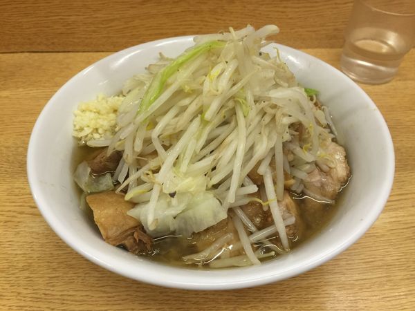 「ラーメン小豚」@ラーメン二郎 環七新新代田店の写真