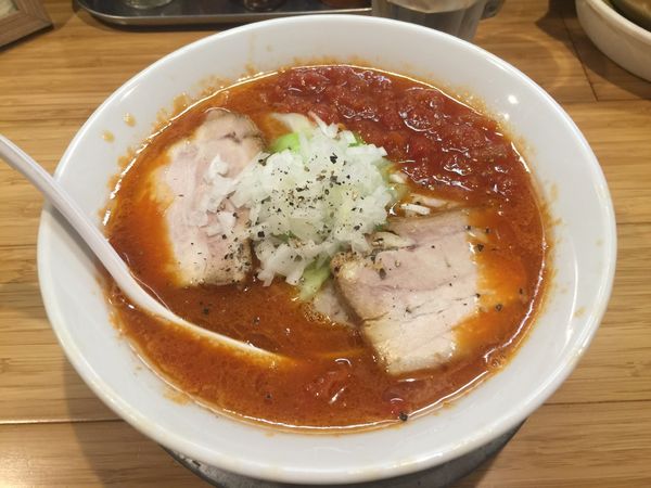 「とまとらーめん」@カッパ64 福生店の写真