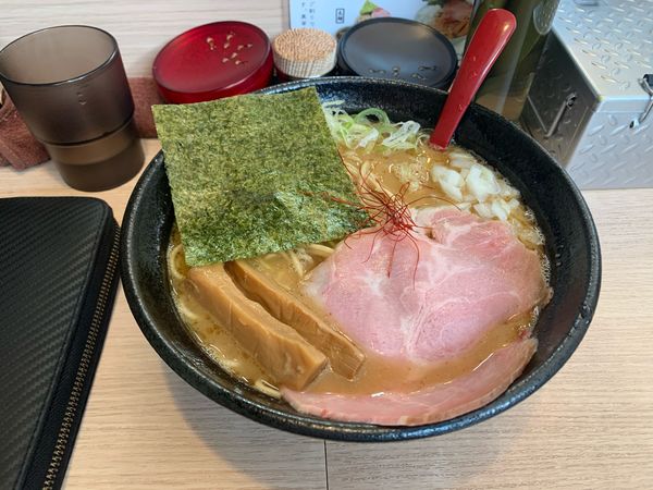 「とりとんかつおらーめん」@麺屋きころく 練馬氷川台店の写真