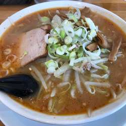 赤みそ野菜ラーメン　850円