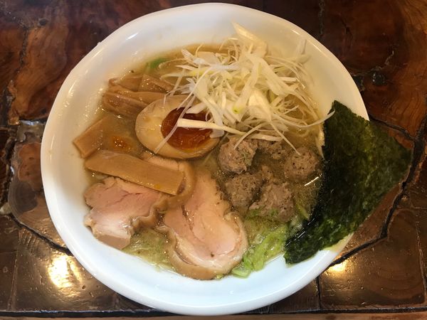 「地鶏パイタン麺」@麺屋 鳥空海の写真