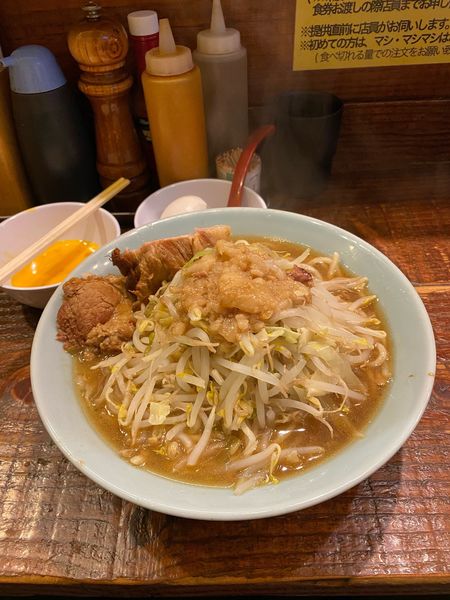 「ラーメン中」@立川マシマシの写真