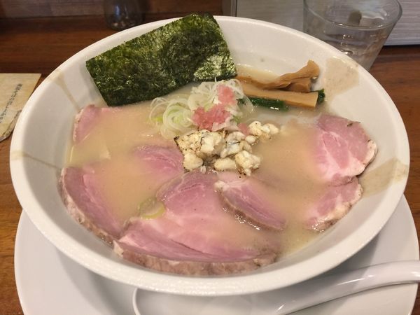 「濃厚鯛そば(塩)+ローストポーク」@海坂屋の写真