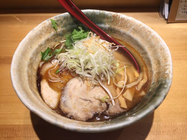 「焼きあご塩らー麺」@焼きあご塩らー麺 たかはし 新宿本店の写真