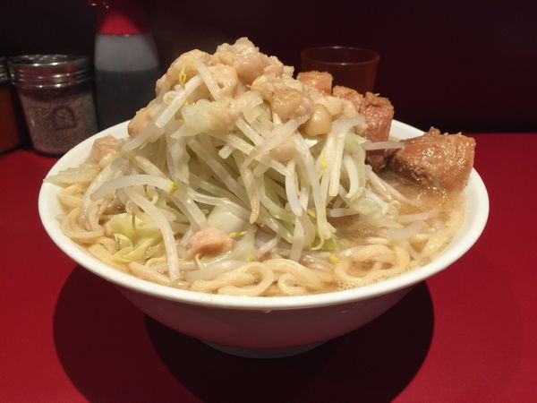 「小ラーメン豚入り」@ラーメン二郎 荻窪店の写真