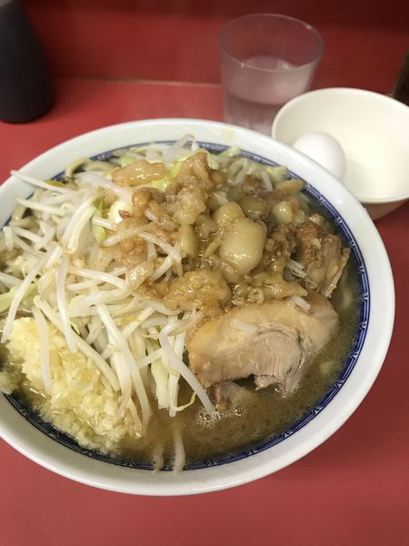 「小、ニンニク、アブラ、生卵」@ラーメン二郎 桜台駅前店の写真