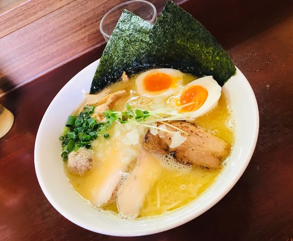 「特製濃厚塩鶏そば」@麺屋 くまがいの写真