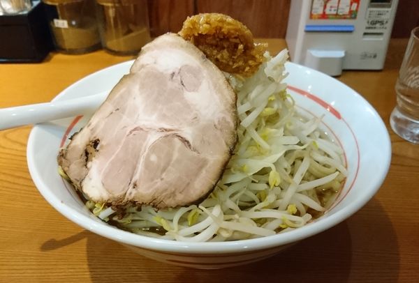 「ふじ麺 中盛 ニンニク アブラ普通」@常勝軒 伊勢崎総本店の写真