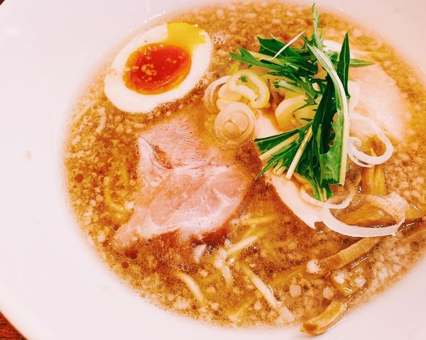 「病みつき中華そば」@麺屋 一八の写真