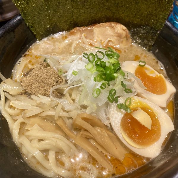 「ラーメン＋味玉＋海苔」@麺や 蒼 AOIの写真