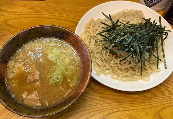 「つけめん(しょうゆ)700円」@繁華亭の写真