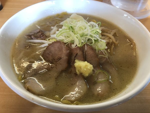 「味噌ラーメン、チャーシュートッピング」@麺屋 朱雀の写真