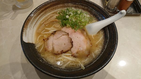 「味噌らーめん700」@博多川端どさんこ 博多デイトス店の写真