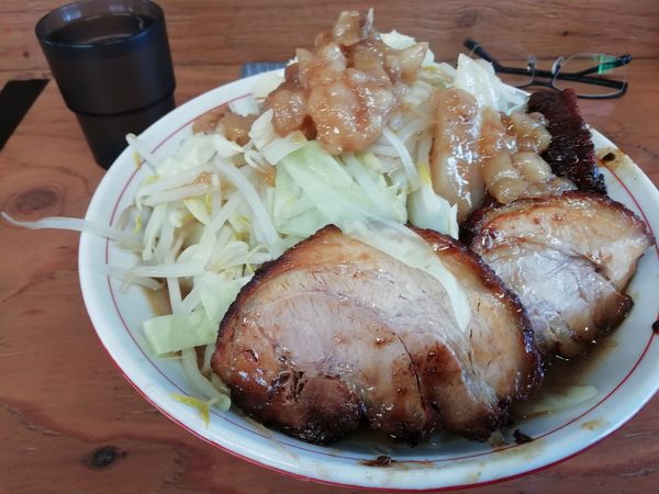 「らーめん普通盛り　全増し」@ラーメン幸豚の写真