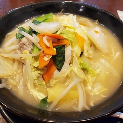 ガスト 港南中央店の画像