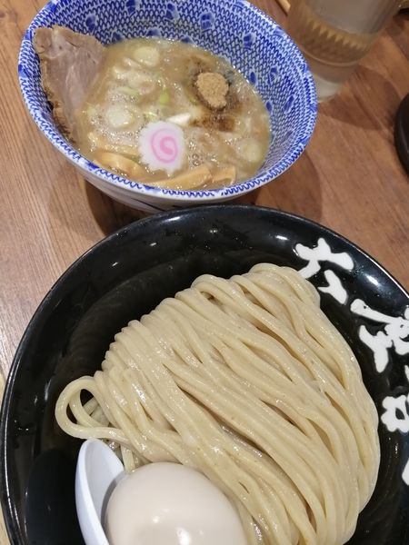 「味玉つけ麺」@六厘舎 大崎店の写真