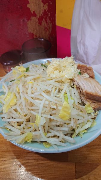「ラーメン    ニンニク」@ラーメン髭の写真