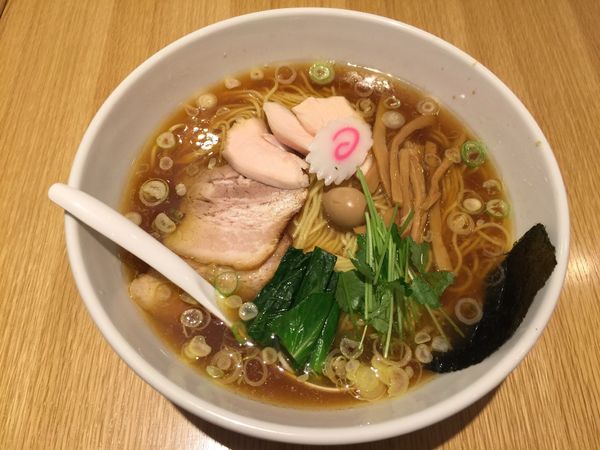 「大山鶏極み中華そば」@銀座 朧月 鶏処の写真