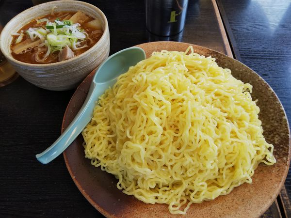 「つけ麺　（特盛(４００ｇ)：同価格）」@ハルピンラーメン 下諏訪町役場前店の写真