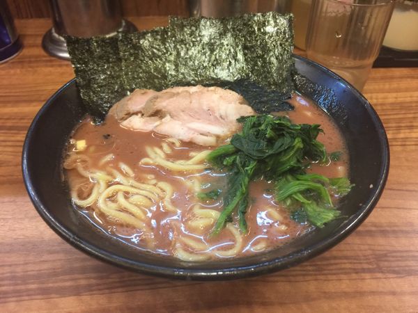 「ラーメン」@横浜家系らーめん 二代目 武道家の写真