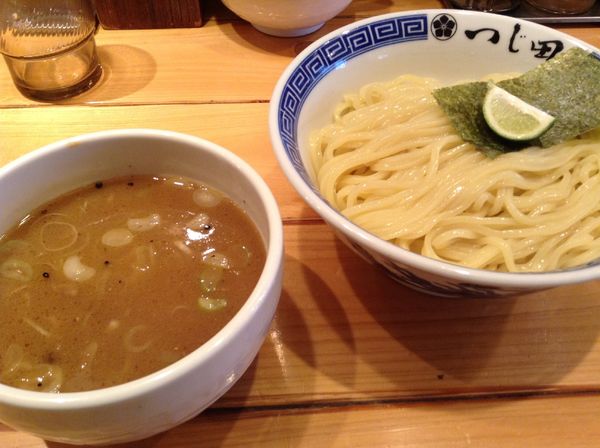 「濃厚つけ麺」@つじ田 飯田橋店の写真