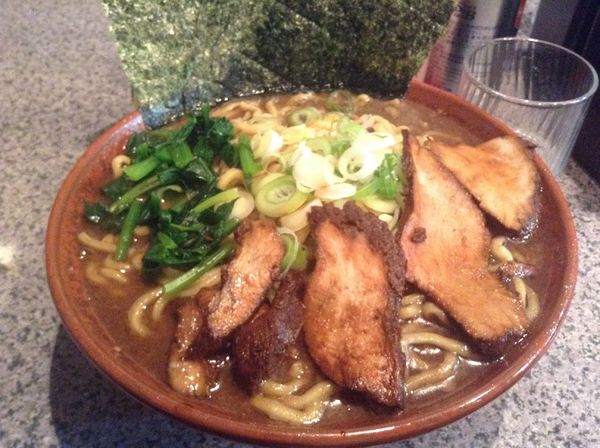 「らーめん」@熟成鶏醤油らーめん 上弦の月の写真