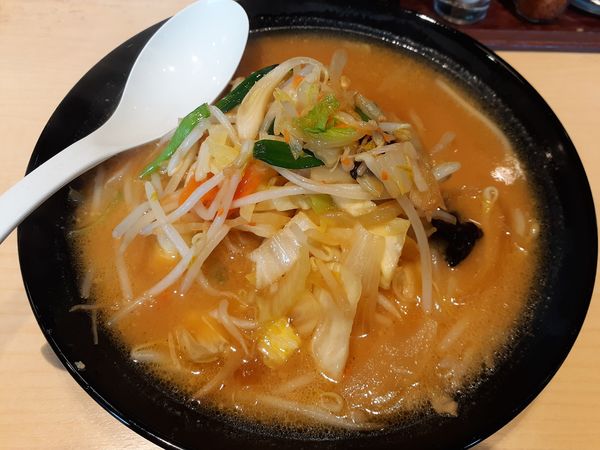 「濃厚味噌野菜らーめん」@伝丸 天王町店の写真