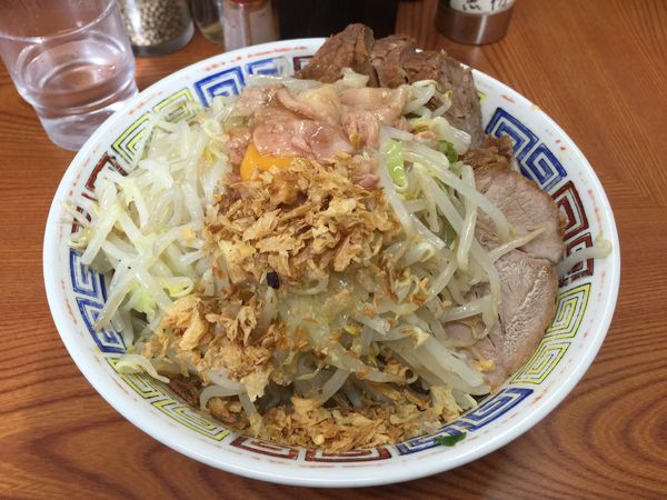 「汁なしブタ入り」@ラーメン二郎 亀戸店の写真