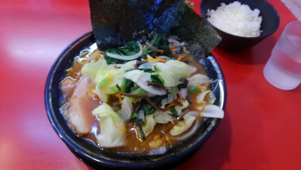 「チャーシュー麺　ライス　野菜畑」@環2家の写真