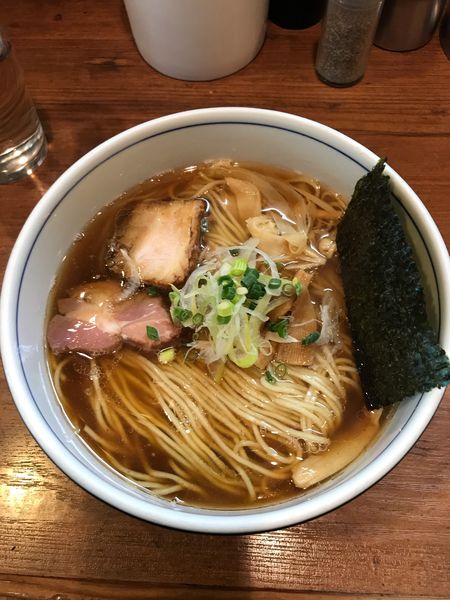 「醤油ラーメン　大盛り」@麺処 びぎ屋の写真
