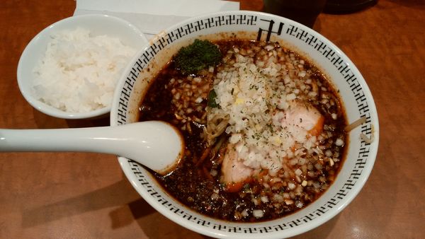 「スパイス・ラー麺¥880+ニンニク¥50+小ライス¥100-」@スパイス・ラー麺 卍力の写真