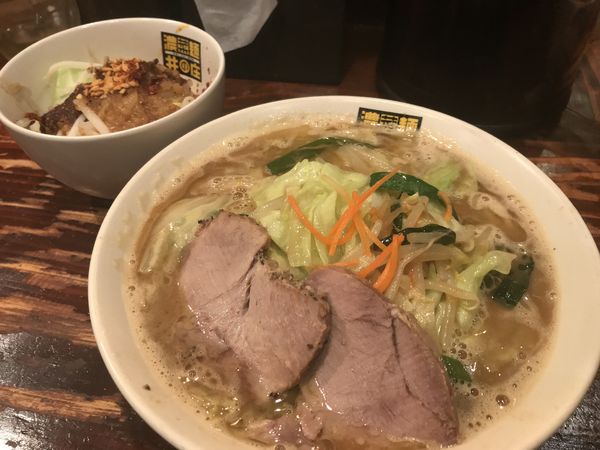 「辛辛濃菜麺   ジロベジ」@濃菜麺 井の庄の写真