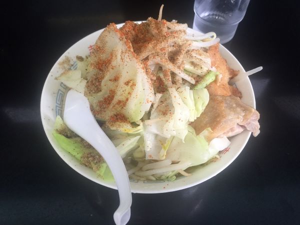 「鶏郎+豚増し」@潮中華 KAZEの写真