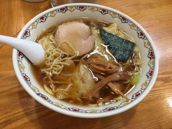 「わんたん麺」@春木屋 荻窪本店の写真