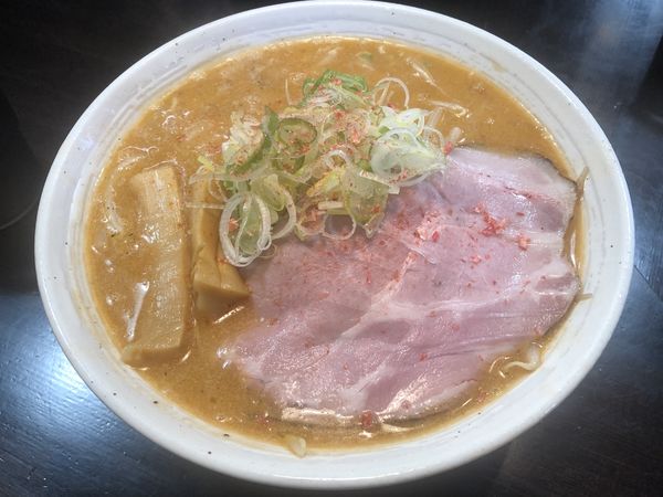 「濃厚えび味噌らーめん　大盛り900円」@麺匠 茜ノ舞の写真
