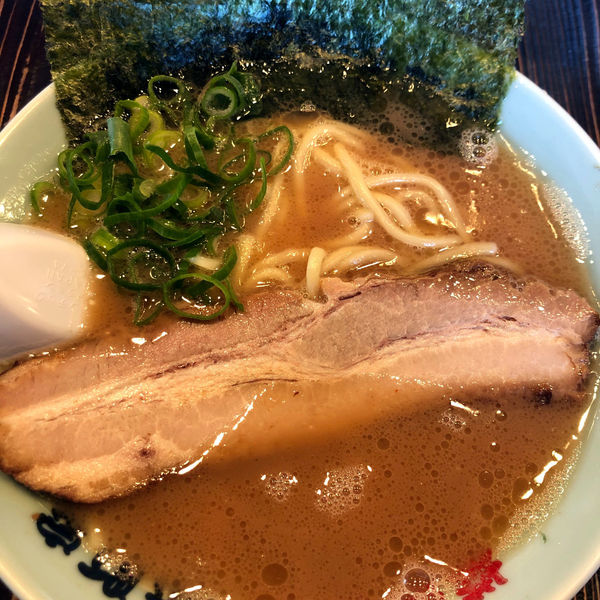 「ラーメン　750円」@横浜家系元町家の写真