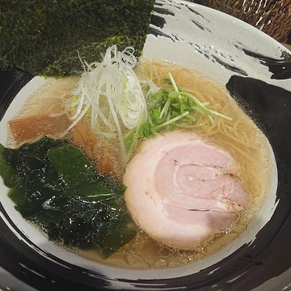 「塩ラーメン750円」@麺処 ガンテツの写真