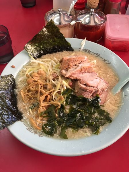 「ネギチャーシューメン中（脂多め）　ライス」@ラーメンショップ幸手 金田亭の写真