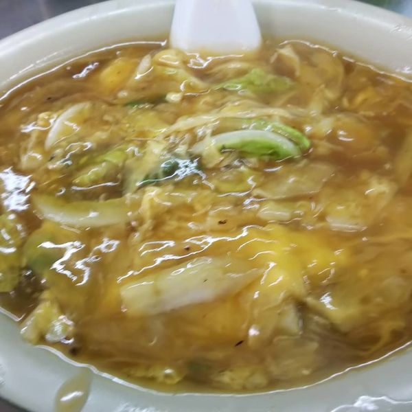 「ローメン(餡かけ卵とじ麺)」@丸玉食堂の写真