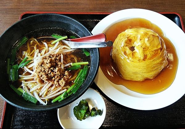 「台湾ラーメン＋天津飯のセット 780円」@麒麟食堂の写真