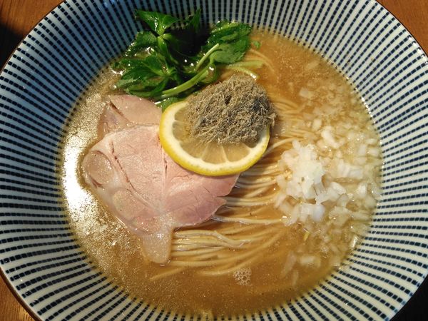 「（限定）10種のアラ炊きそばレモンと生姜風味¥500」@寿製麺よしかわ 川越店の写真