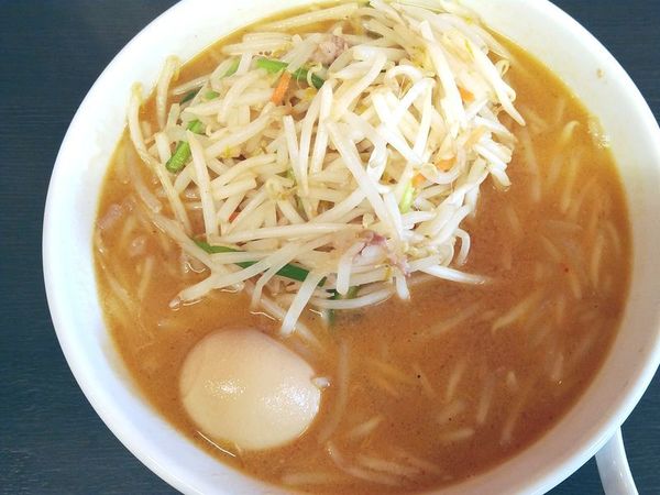 「味噌ラーメン＋味玉」@日高屋 松戸東口店の写真