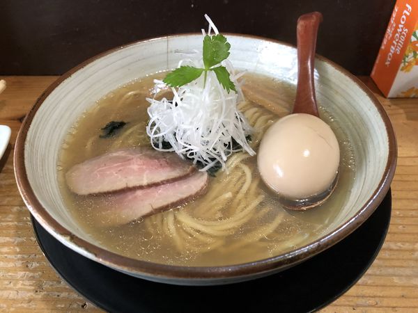 「タンポポらーめん2+味玉+ビール」@らーめん タンポポの写真