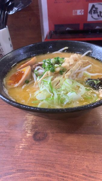 「伝心ラーメン」@麺や伝心の写真