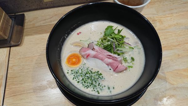 「伊勢海老らぁめん920円+味玉100円」@麺家 獅子丸の写真