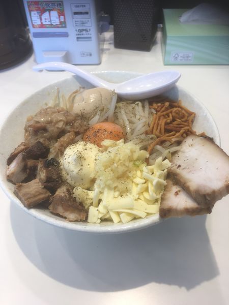 「特製胡麦まぜそば」@和えそば・らーめん 胡麦の写真